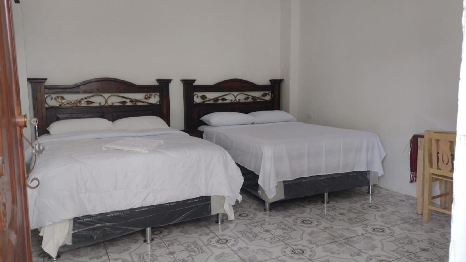 Alojamiento San Juan San Juan La Laguna Ngoại thất bức ảnh